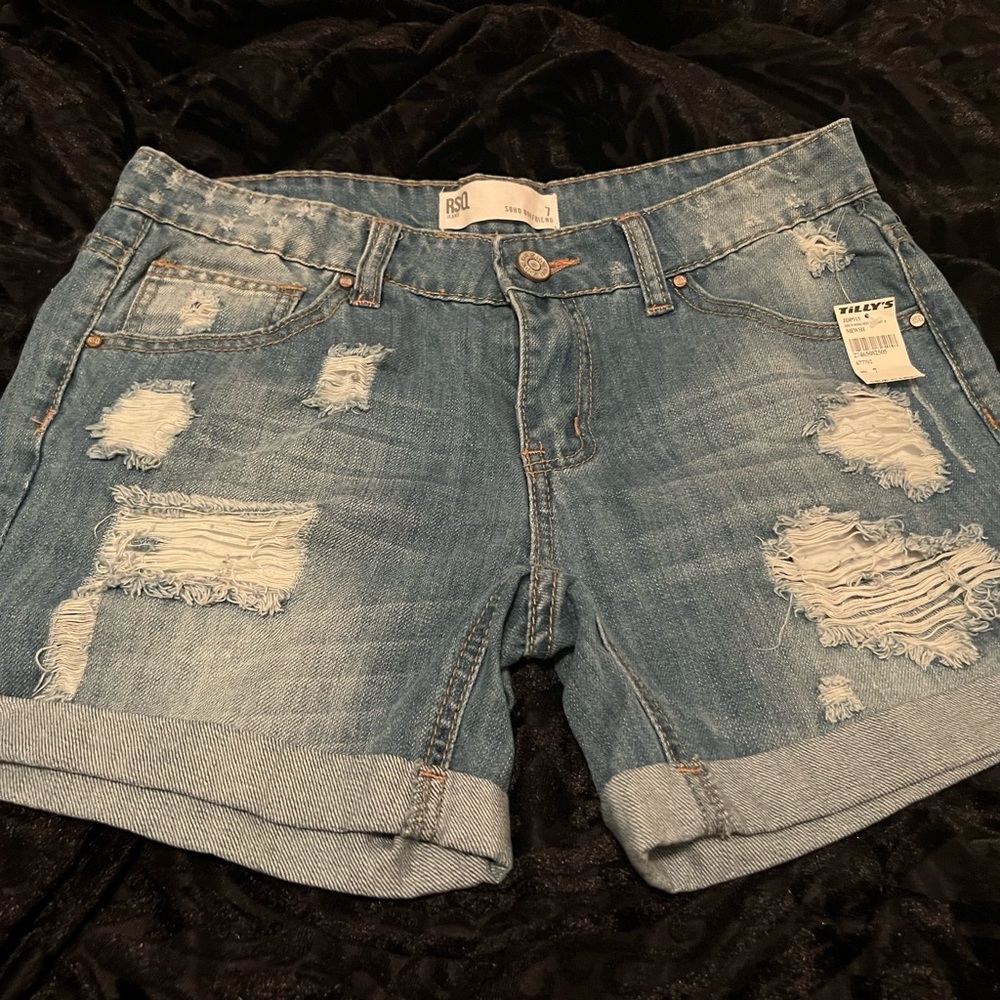 RSQ (soho boyfriend) shorts size 7